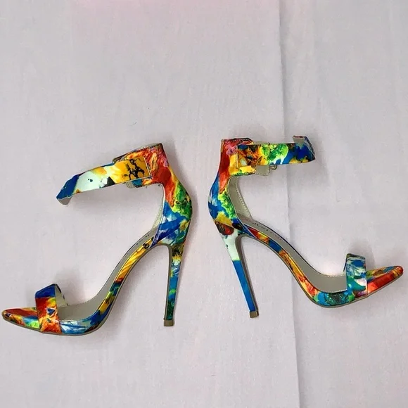 ‼️👠‼️BOGO 50% OFF Pretty multi colored high heels - Picture 11 of 15